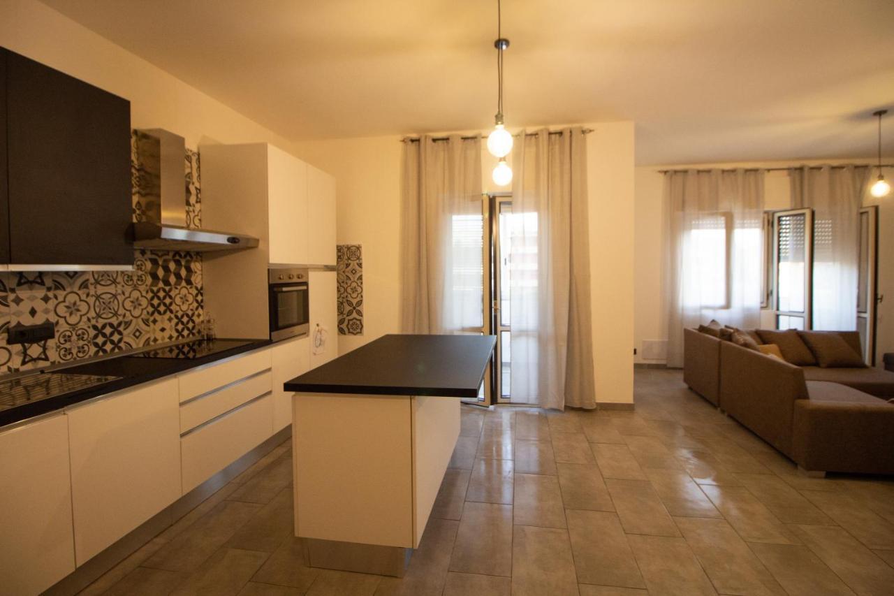 Casa Vacanze Casetta Grande Porto Torres Eksteriør bilde